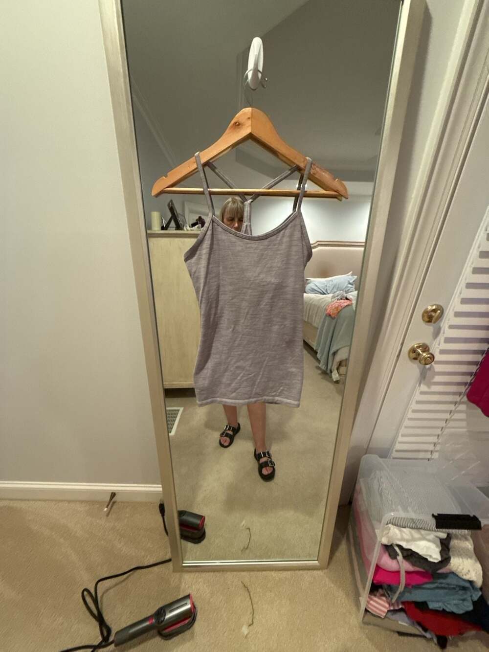 Lululemon Size 6 Heathered Gray Racerback Tank Top